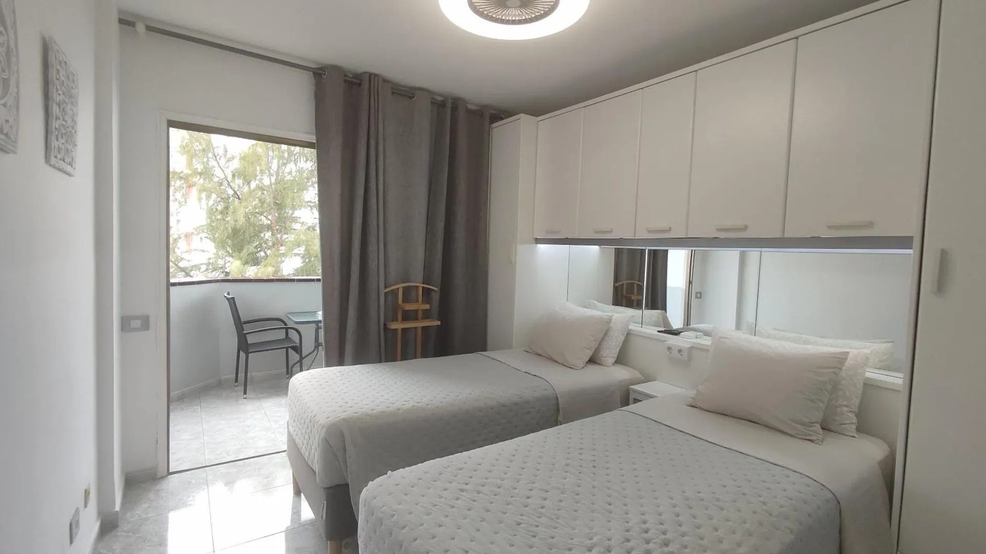Vivienda Agaete Parque Apartment Playa del Ingles  Spain